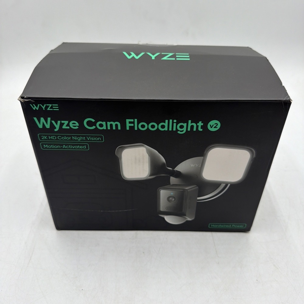 WYZE Wired Outdoor Wi-Fi Floodlight v2 Home Security Camera 2K Video BLACK